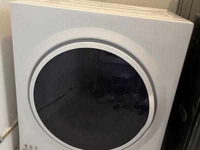 Panda Compact Laundry Dryer