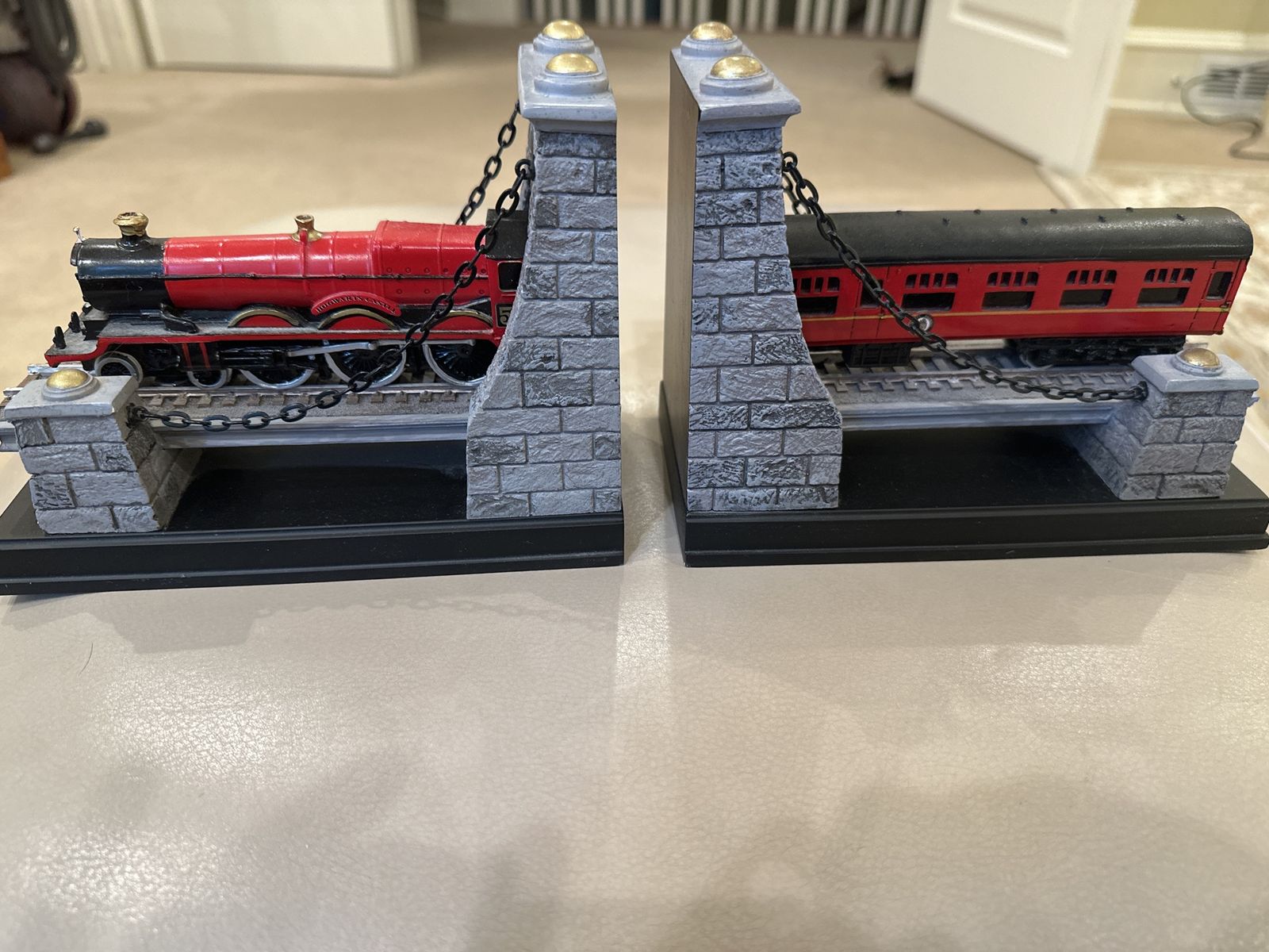 Official Harry Potter Hogwarts Express Bookends - Collectible Movie Prop Replica Decor