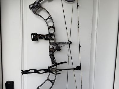 Prime Ion Compound Bow