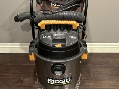 RIDGID 16-Gallon Shop Vacuum