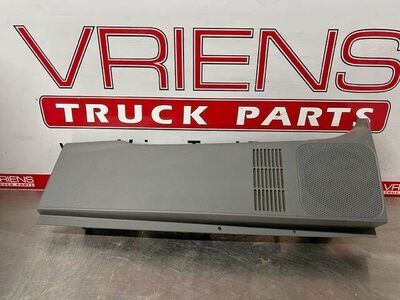 Kenworth T680 Lower B Pillar Trim, Part # S60-1482-0100671