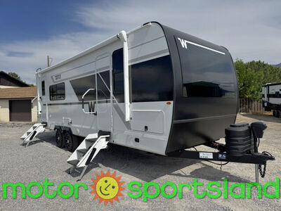 2026 Winnebago Thrive 24RKS U-Shaped Dinette