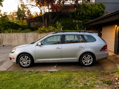2013 Volkswagen Jetta SportWagen TDI