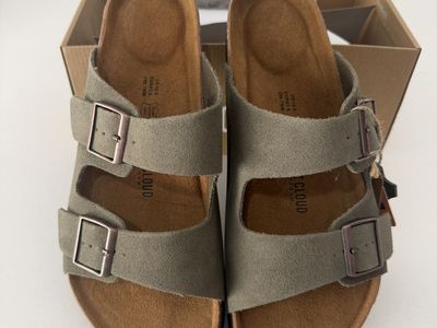 Brand New Men's Project Cloud Sandals Size 10.5