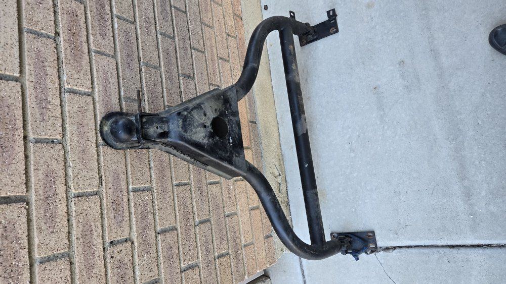 Tow Bar For Sale