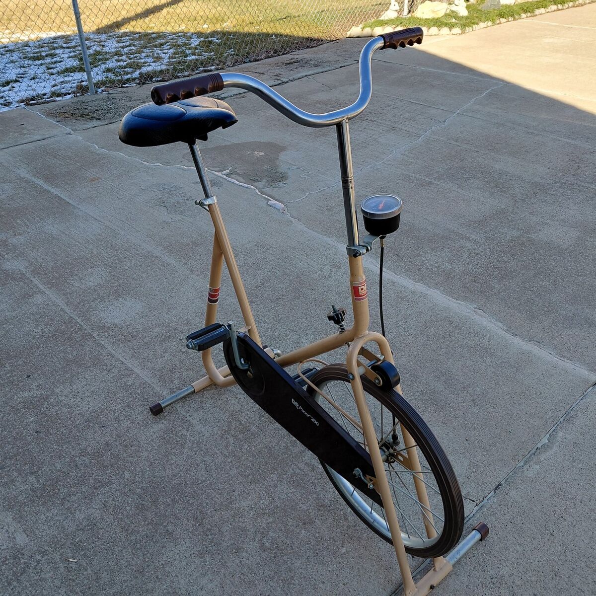 DP Pacer 200 Exercise Bike
