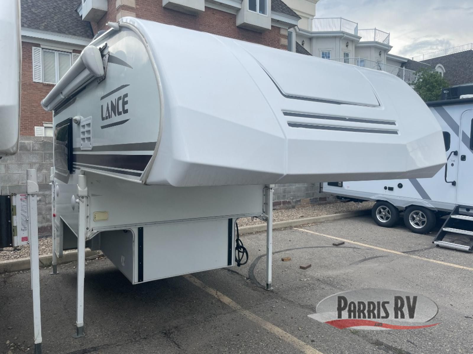 Used 2021 Lance 650