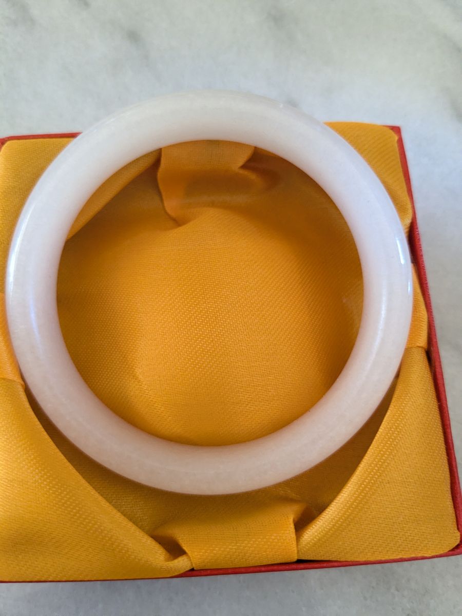 White Imperial Jade bracelet
