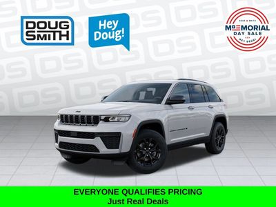 2026 Jeep Grand Cherokee Laredo Altitude
