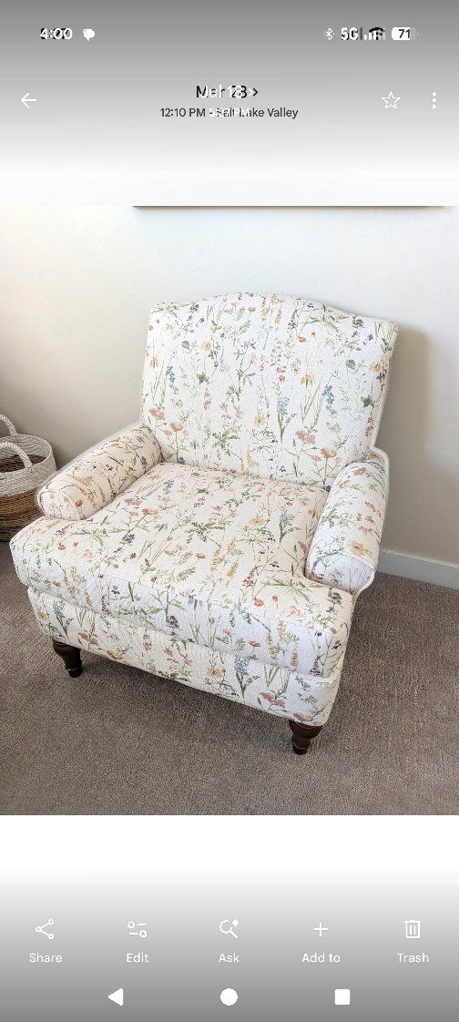 Adorable Accent Chair