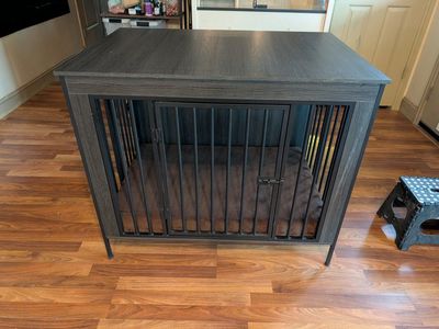 Furniture dog crate 2 gate sides 40" long 27.6" wide 33.5" wide