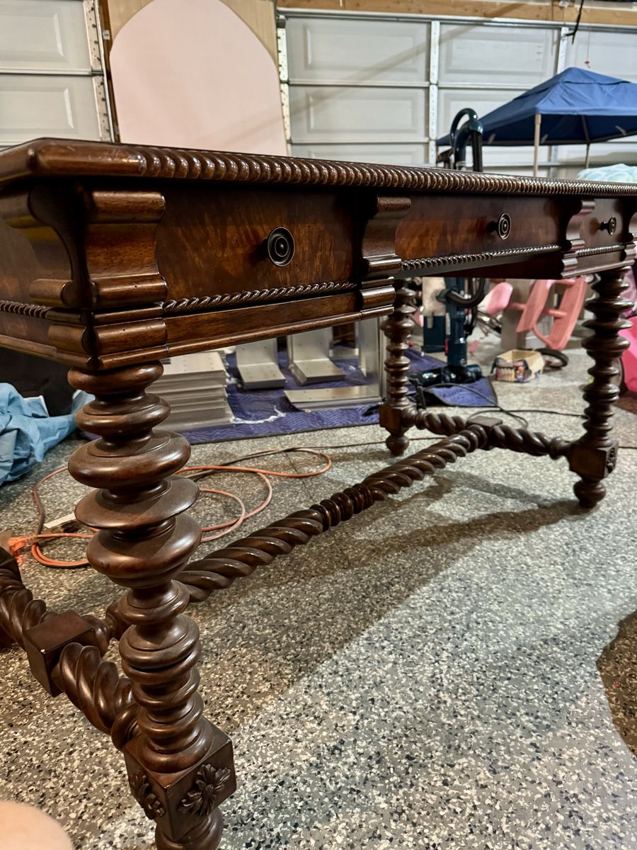 Beautiful Wooden Spindle Executive Desk