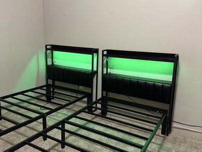 Set Of TwIn Frames And Headboards