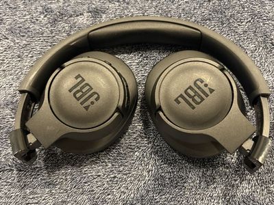 JBL Over-Ear Wireless Headphones - Black