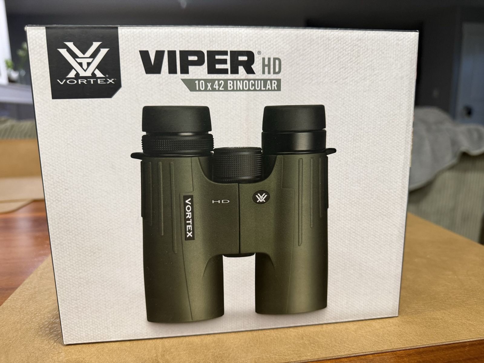 Vortex Viper HD 10x42 (VPR-4210-HD) Binoculars with Case and Original Box