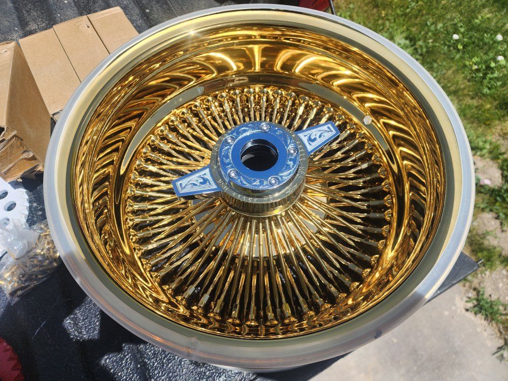 Main image 7