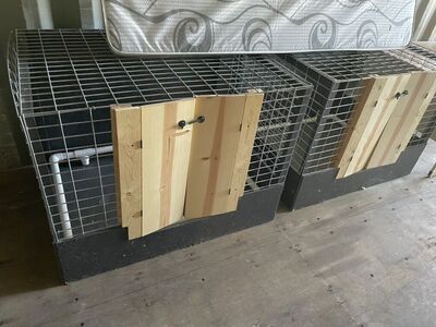 Dog Puppy Whelping Box
