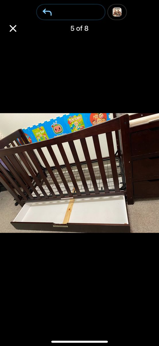 Baby Crib And Dresser Drawers