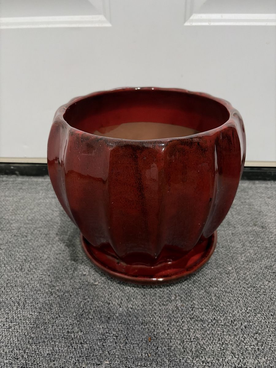 Maroon Red Clay Plant Pot W/AttachedDrainage Plate