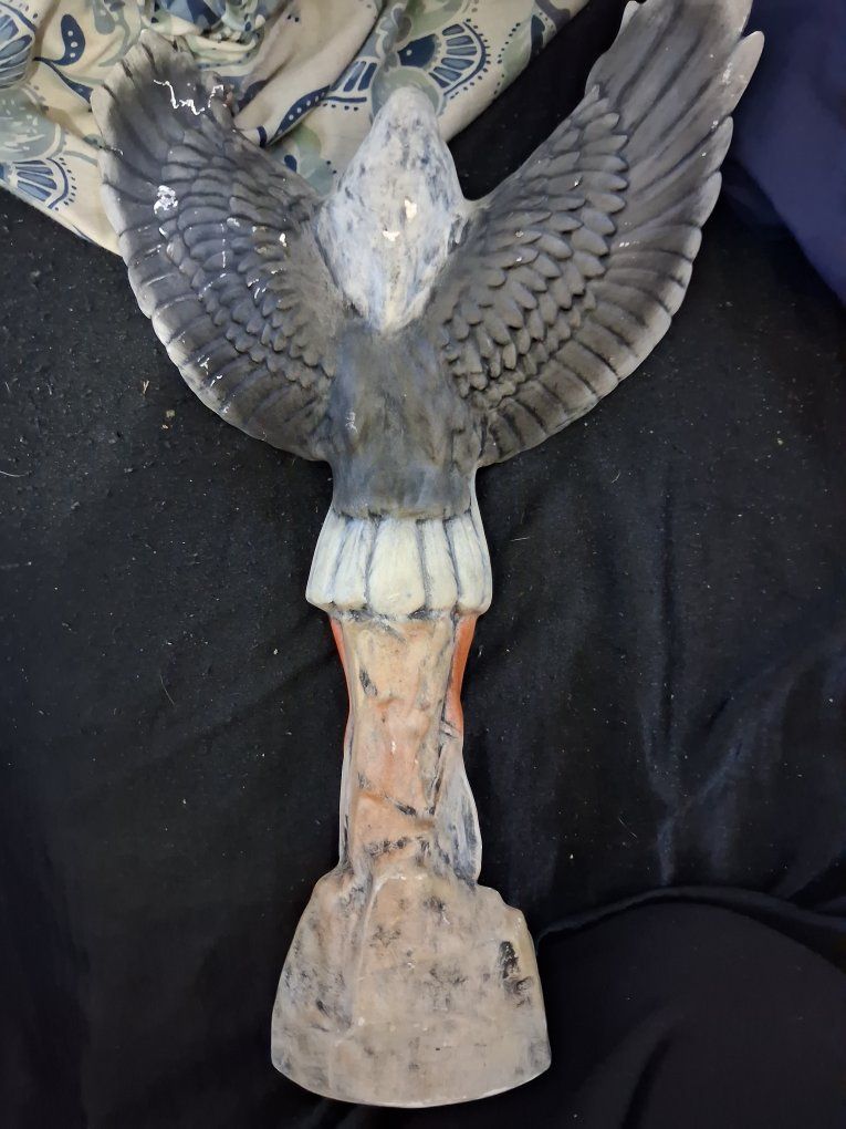 Main image 2