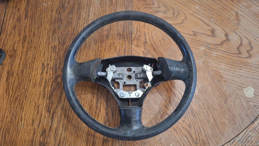 NB Miata steering wheel and suede cover
