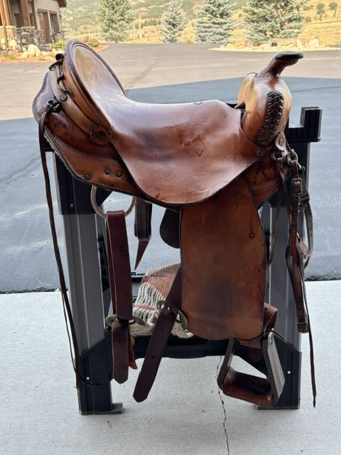 Fred Hook 16" Mountain Saddle