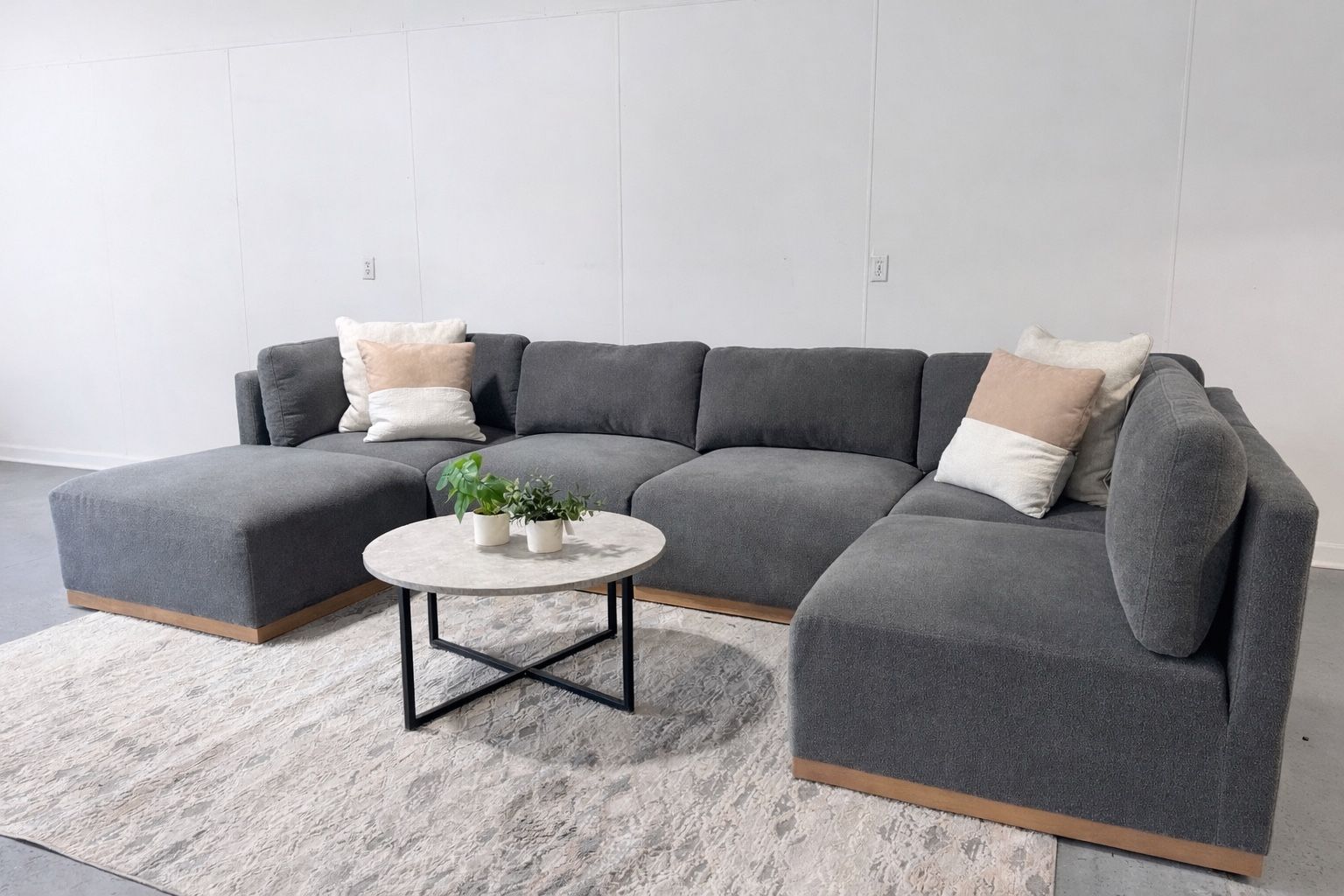 COSTCO HENREDON MURPHY 6 PIECE MODULAR SECTIONAL