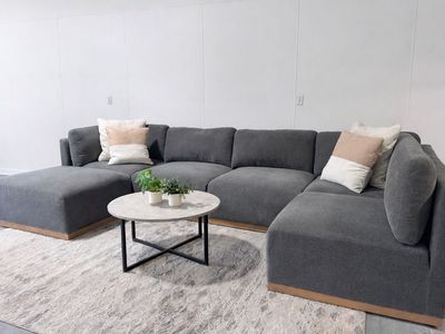COSTCO HENREDON MURPHY 6 PIECE MODULAR SECTIONAL