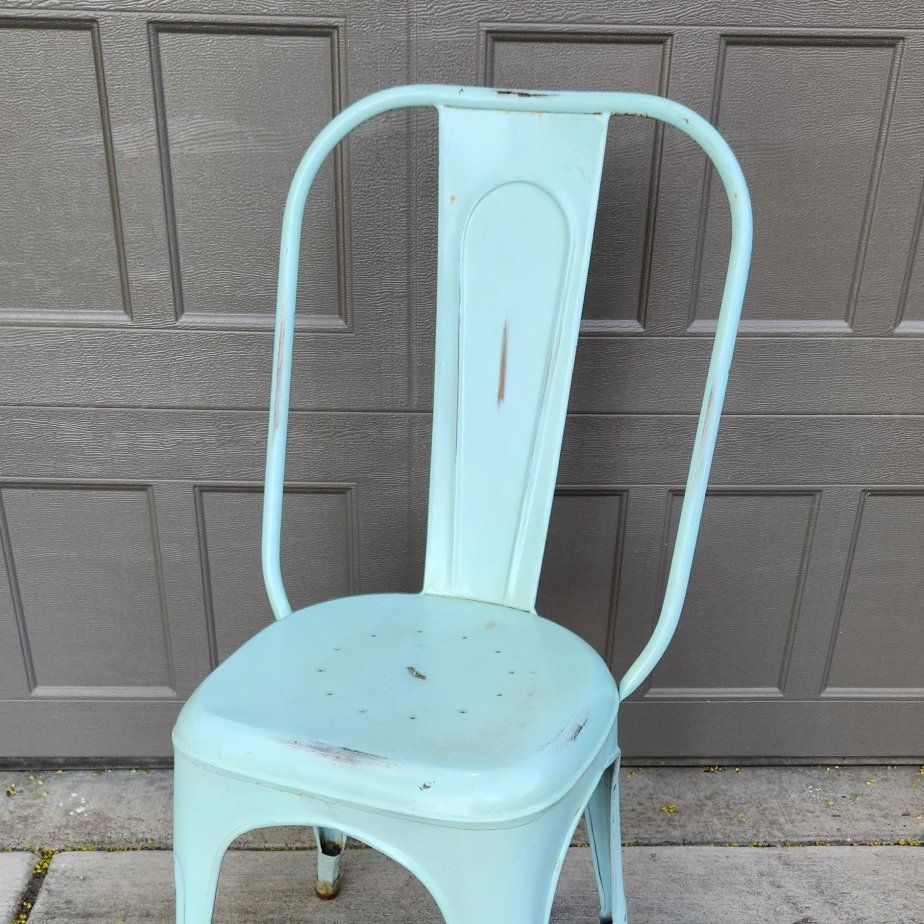 SO CUTE! Metal Bistro Chair in Robin Egg Blue