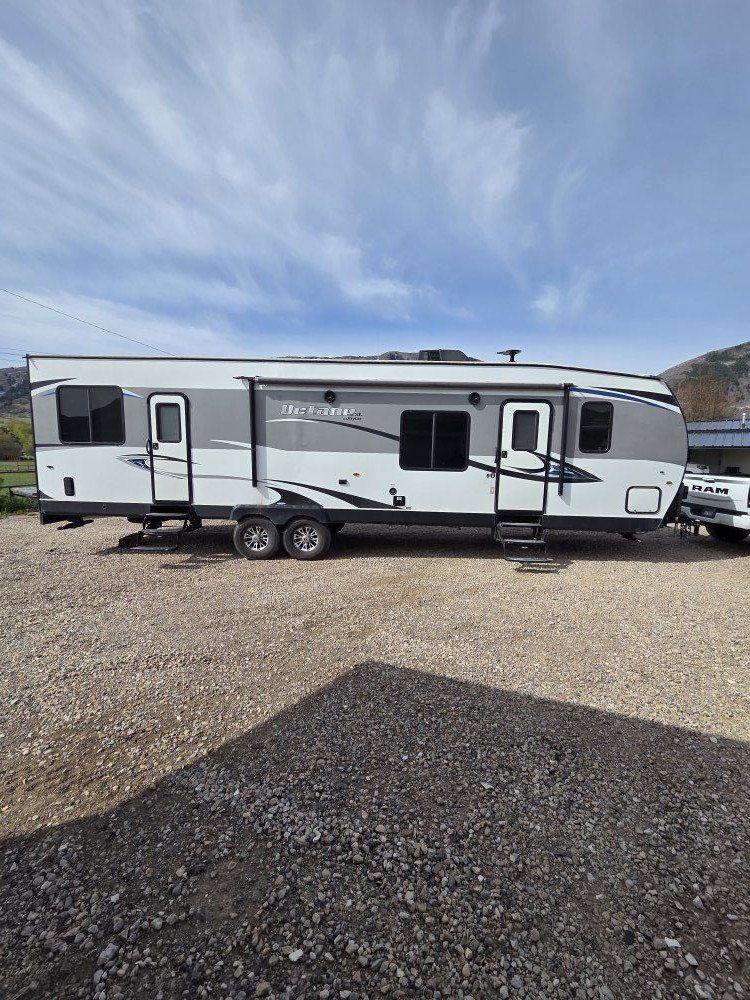 2018 Jayco Octane 32' Toy Hauler