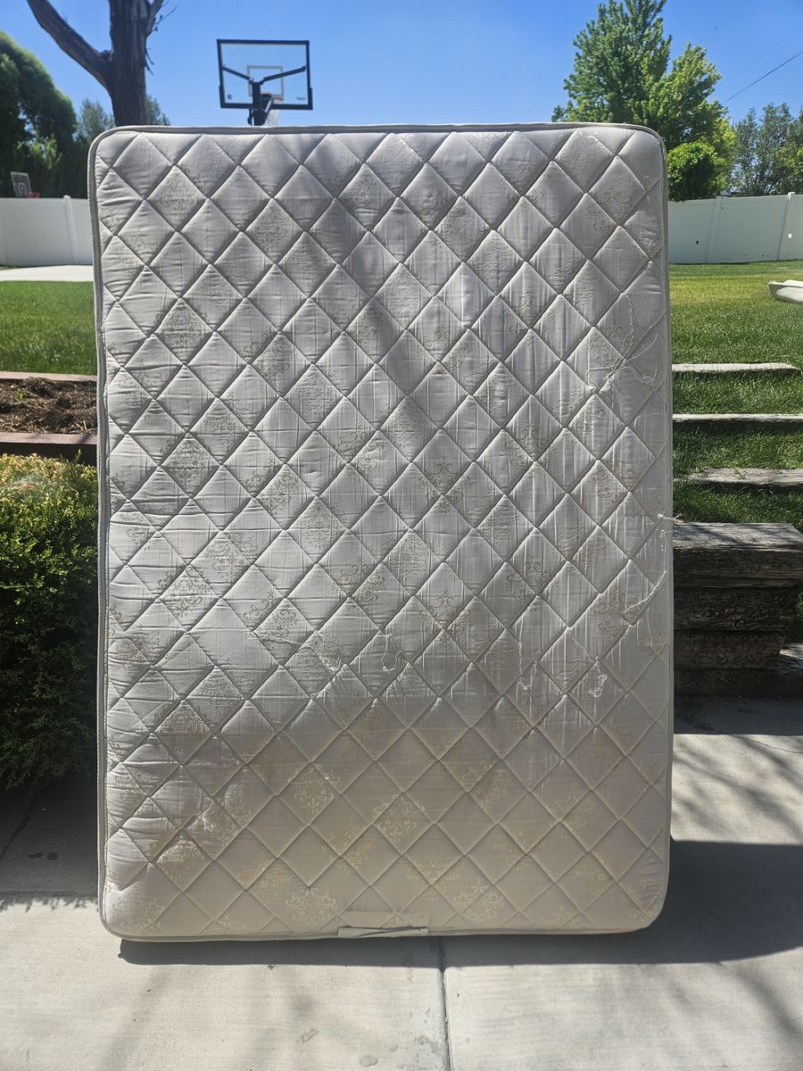 Full Size Mattress
