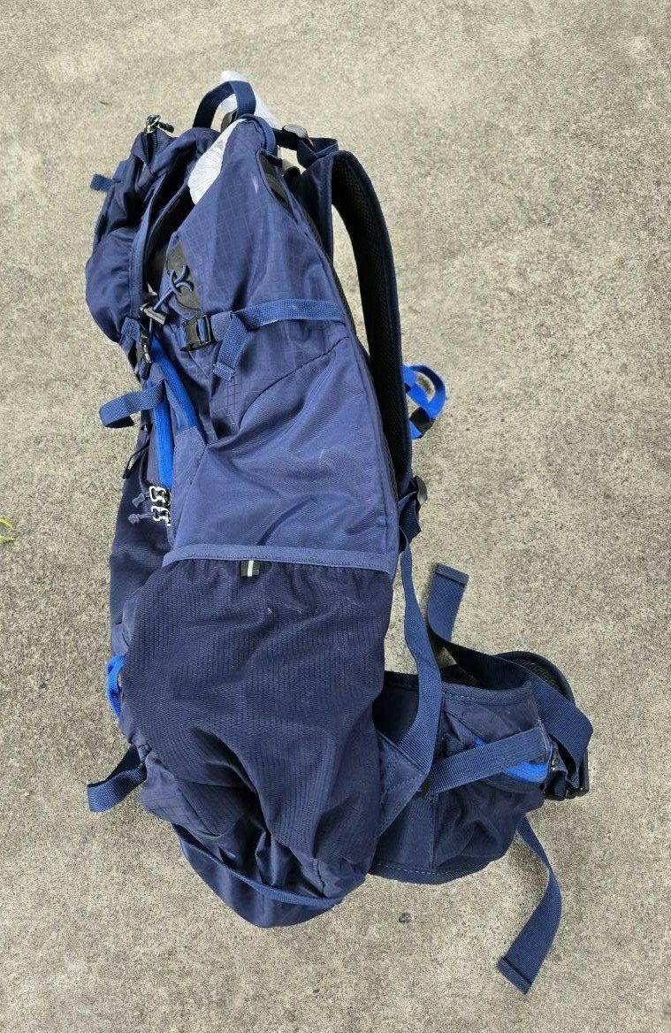 Main image 10