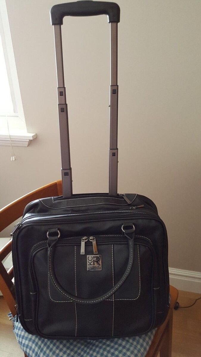 Kenneth Cole Reaction Bag