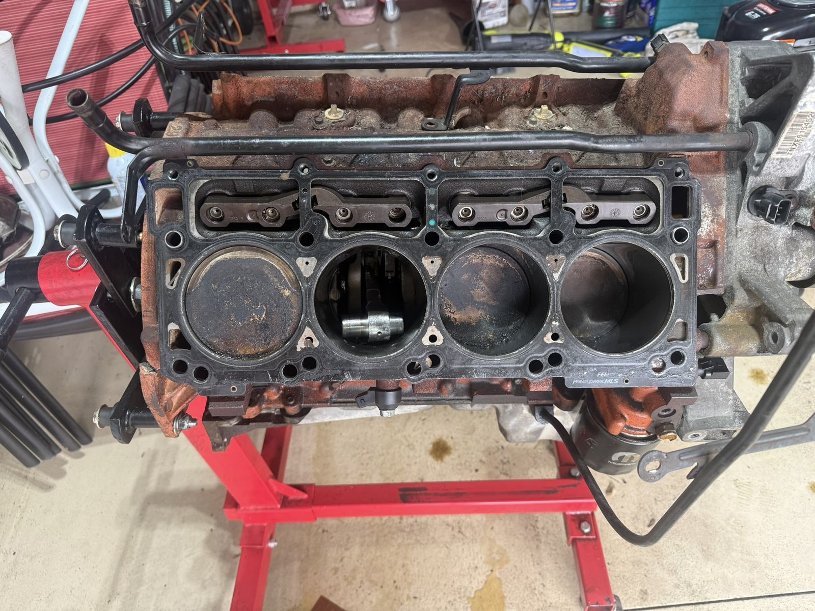 6.1 Hemi short block\core