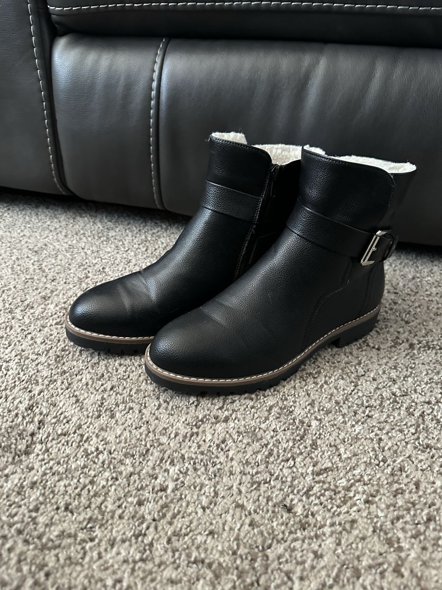 Black Ankle Boots with Buckle Detail - Women's Faux Leather, Sherpa Lined