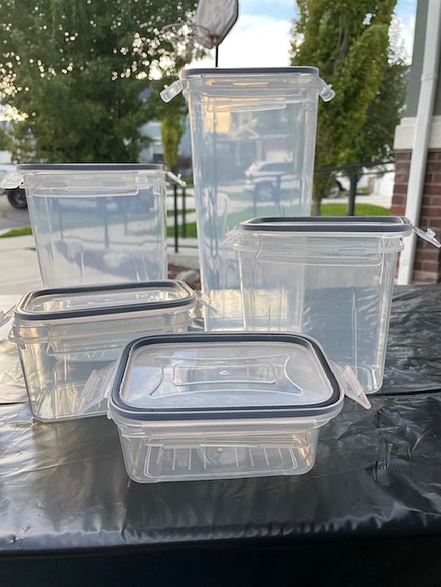Air Tight Tank Food Containers - set of 5 with lids