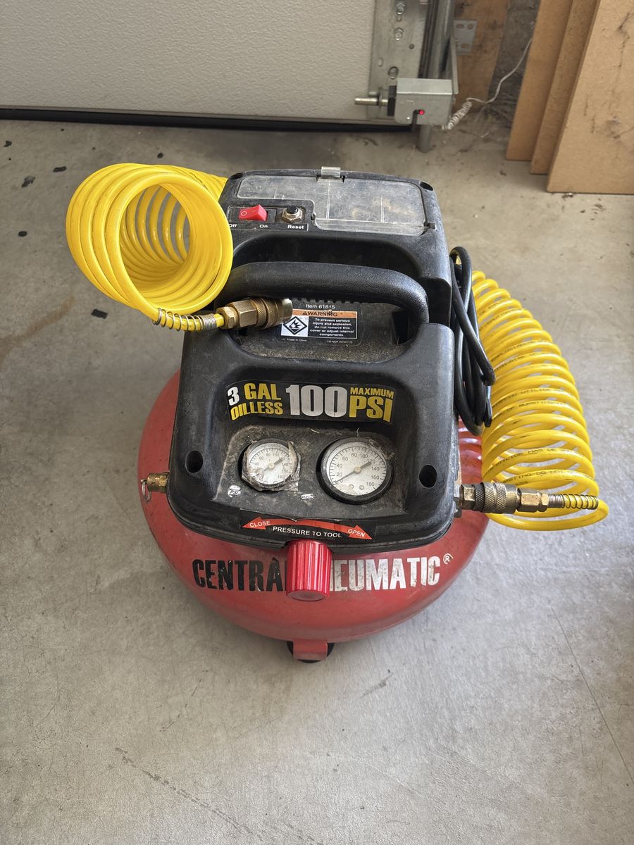 Air compressor