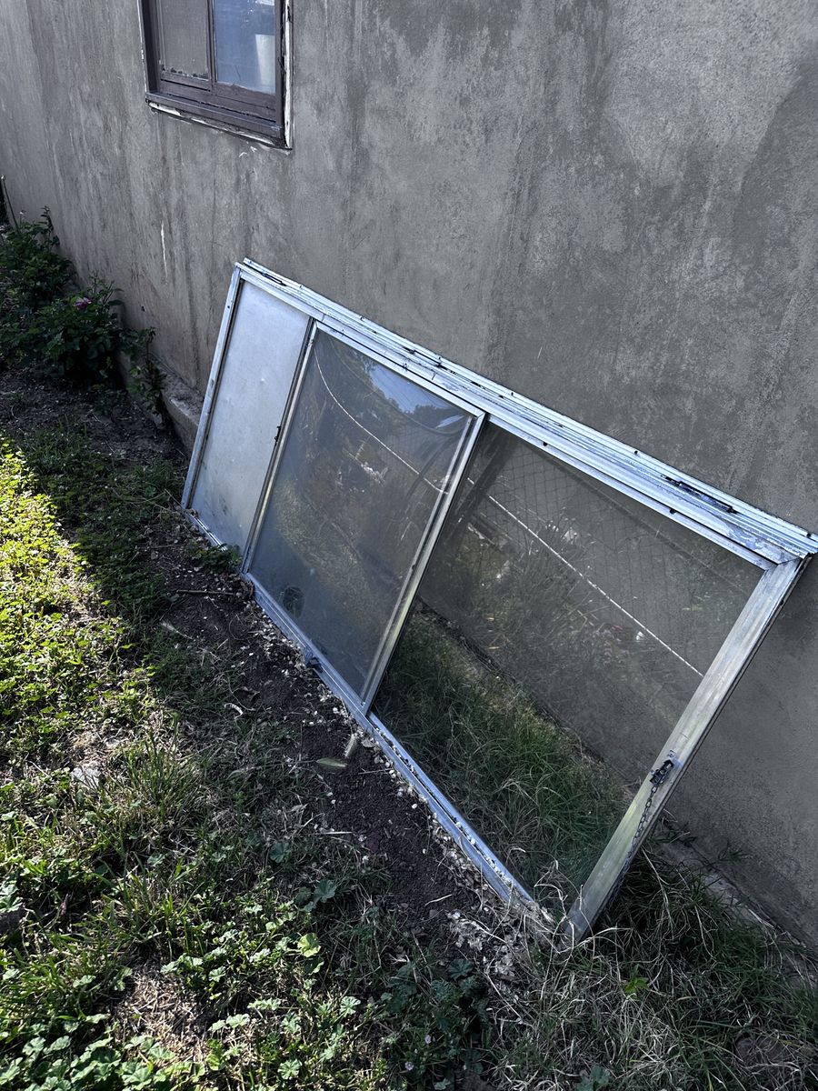 Free Screen Door