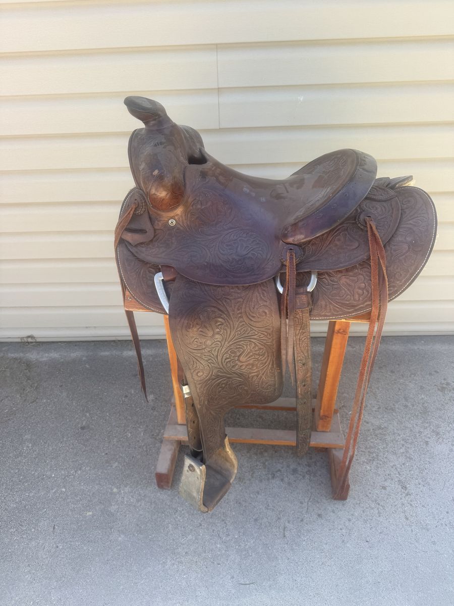 15 Inch Saddle, 15” Western Saddle – Nice Condition – Well Cared For