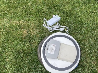 Segway One S1 ninebot Electric Unicycle - White/Black, Used with Charger