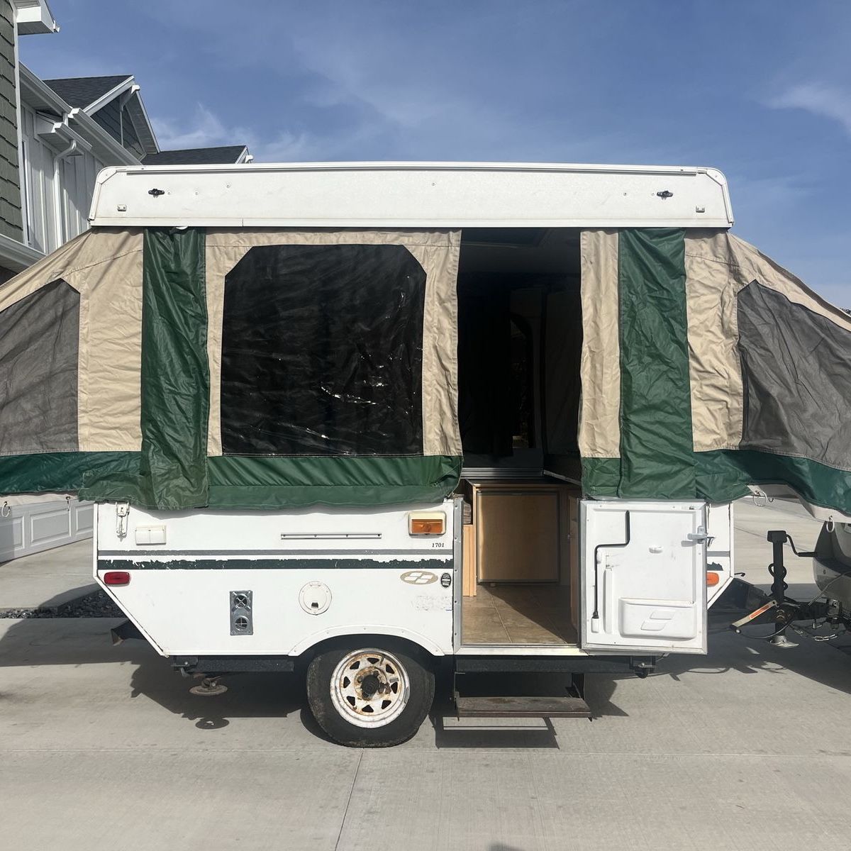 Starcraft Pop Up Trailer