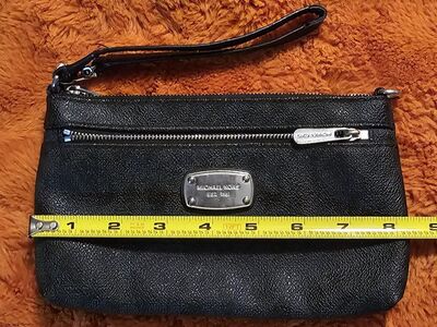 Michael Kors wristlet