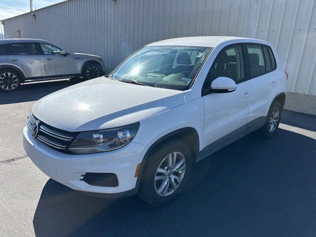 2014 VOLKSWAGEN TIGUAN S