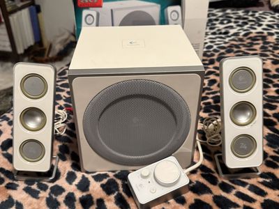 Logitech Z-4i Three Piece Computer Speaker System White Color
