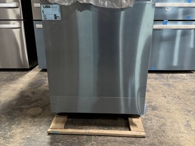 NEW MONOGRAM STAINLESS STEEL DISHWASHER