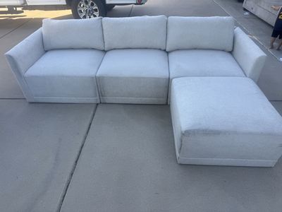 Thomasville Fallon 4-Piece Modular Sectional with Ottoman - Cream Costco