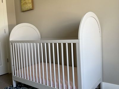 Crib
