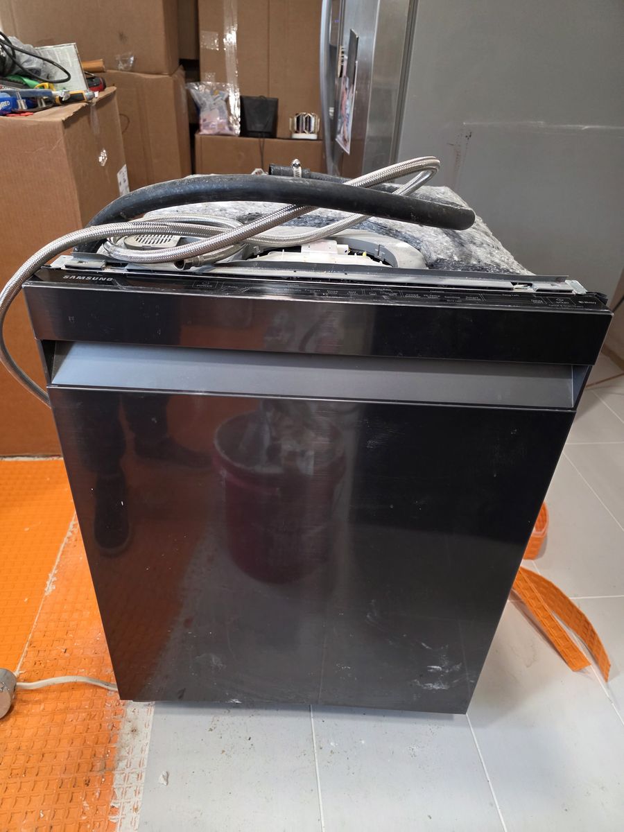 Samsung 24" Black Stainless steel  dishwasher