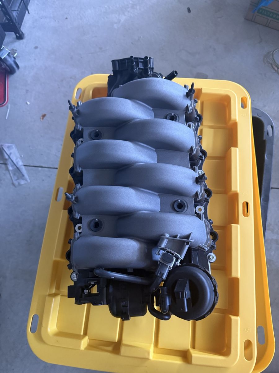 Coyote Gen 4X intake manifold.