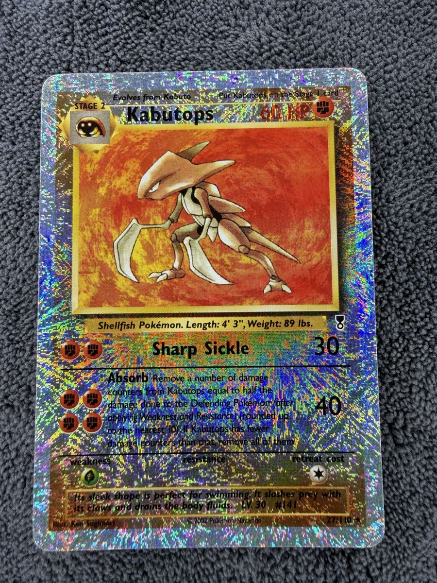 Kabutops 27/110 Reverse Holo Legendary Collection WOTC Pokemon Card NM